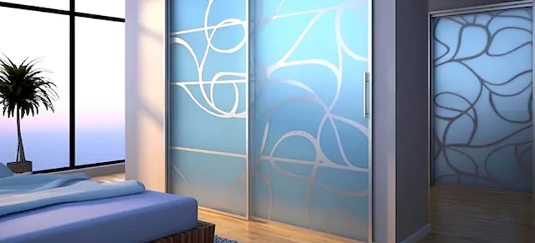 Frosting Glass Cabinet Doors in Ruskin, FL